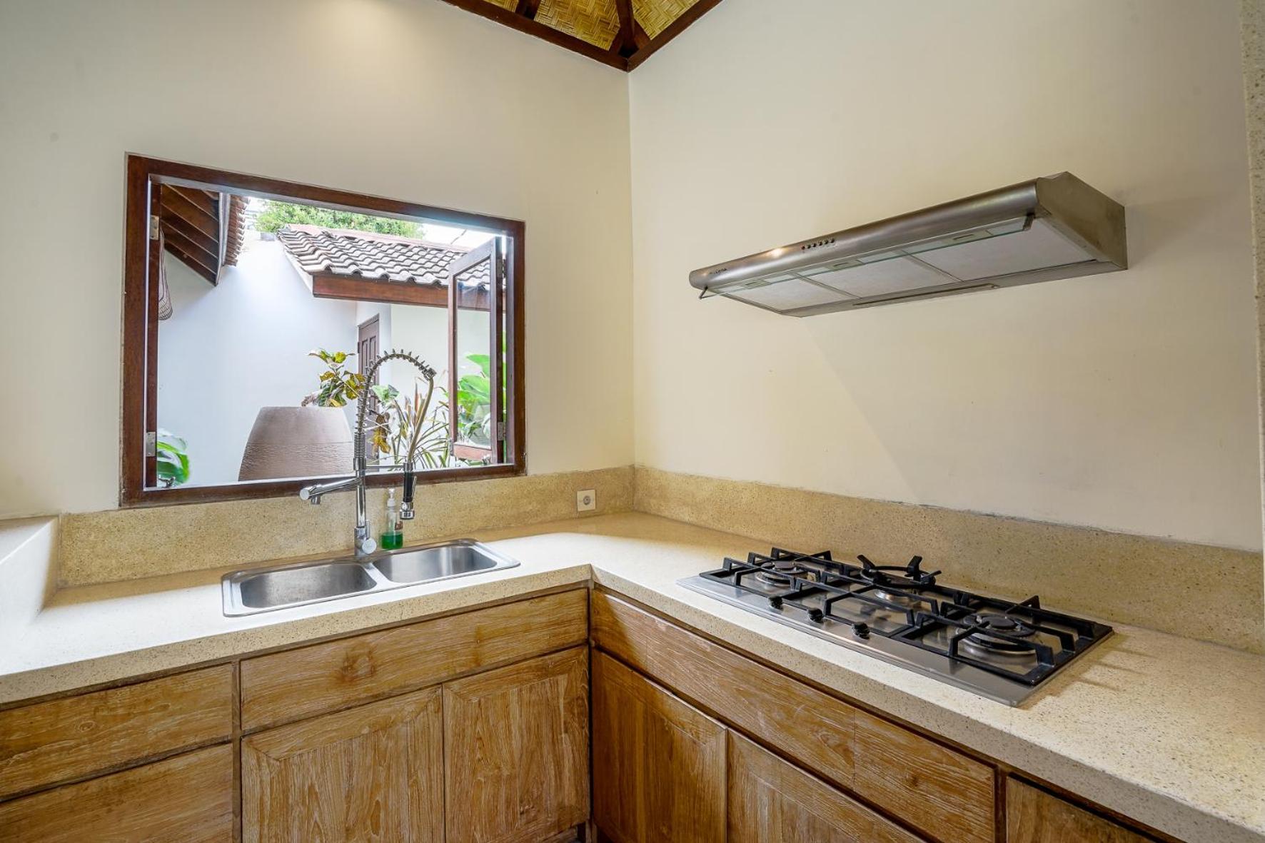 Villa Cira - 5 Bedrooms Private Next To *